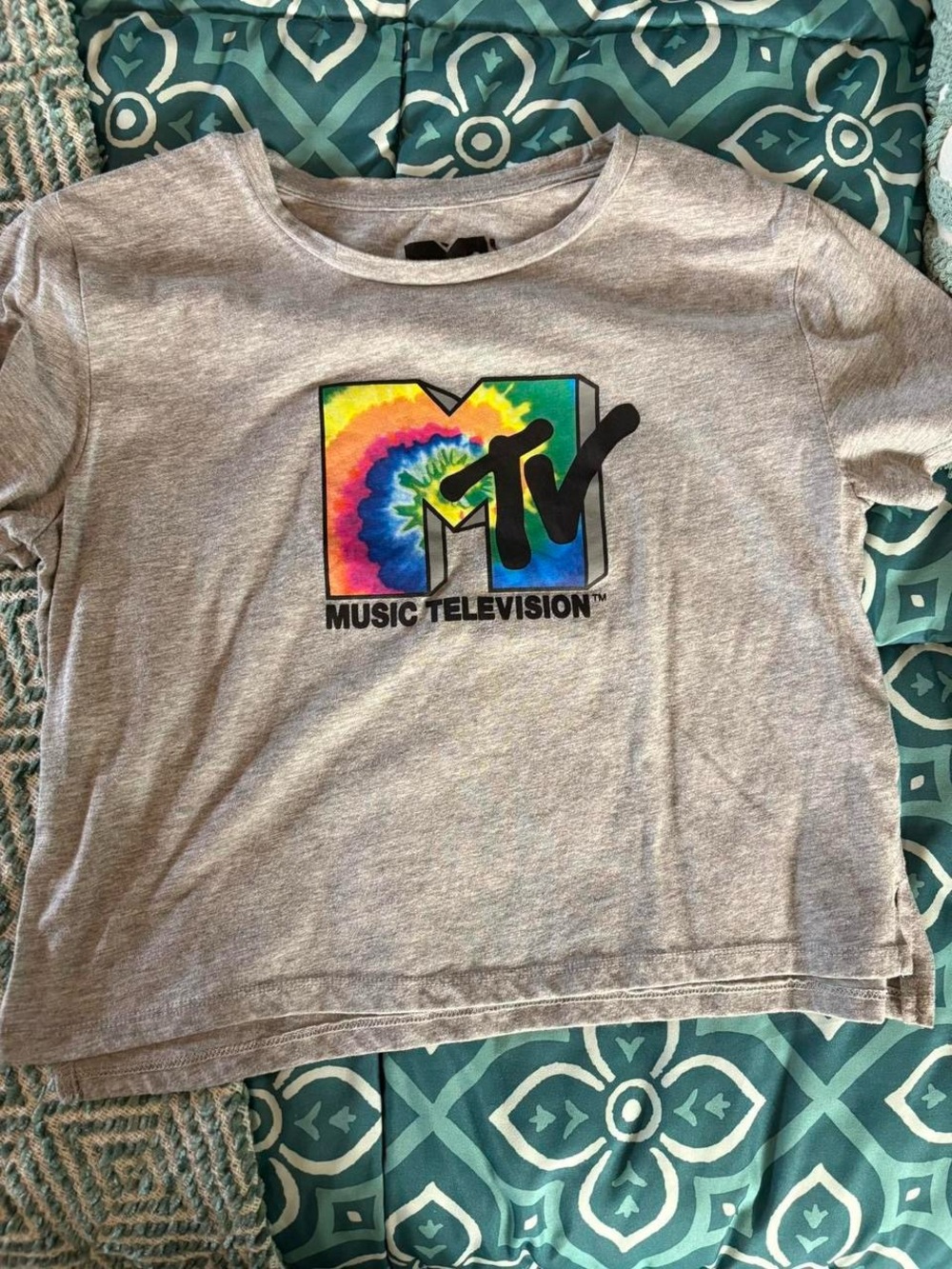MTV Gray Tee with Rainbow Tie-Dye Logo